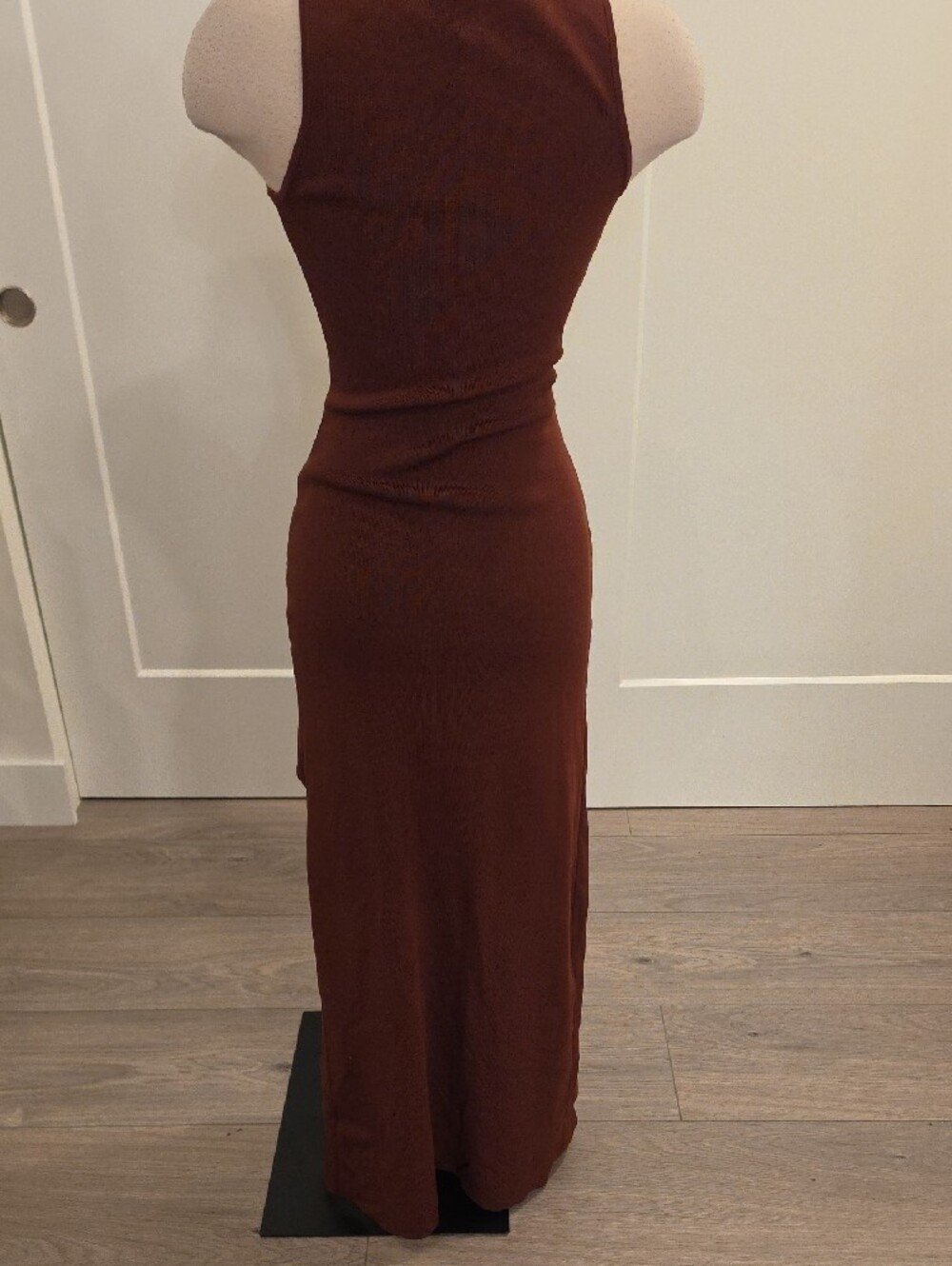 Meshki women’s Sleeveless knit Chocolate Brown Maxi Dress size XS like new - Picture 6 of 8